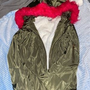 Winter puffer jacket.